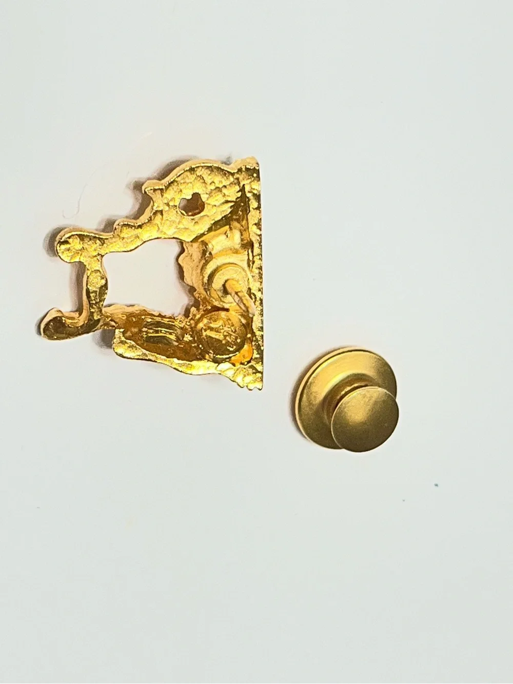 Vintage KARL LAGERFELD Baroque Louis XV Table Tie Tack Pin Brooch Signed